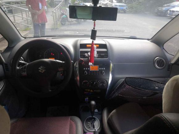 [上海·赣H] 二手铃木天语 SX42009款 两厢 1.6L 自动运动型