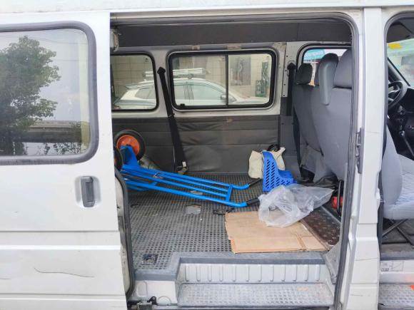 [杭州·浙H] 二手福特经典全顺2013款 2.8T改款柴油厢式运输车短轴中顶JX493ZLQ4