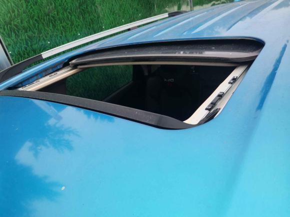 [成都·浙B] 二手东风风光风光S5602018款 1.8L 手动舒适型 7座