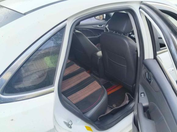 [上海·浙F] 二手奇瑞艾瑞泽7e2016款 1.6L e致享版