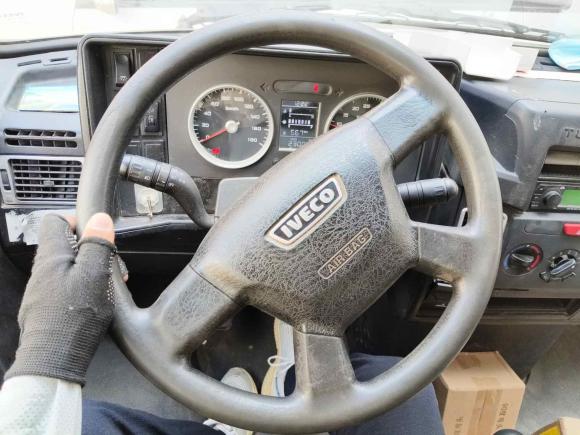 [合肥·皖A] 二手依维柯依维柯得意2017款 2.5T A35客车5-7座47Z5