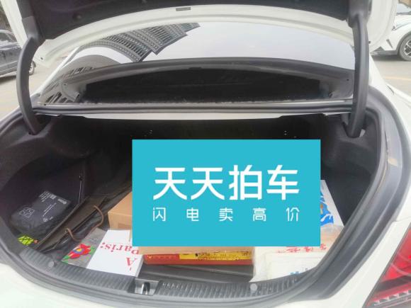 [济南·鲁A] 二手奔驰奔驰C级2019款 改款 C 260 L 运动版