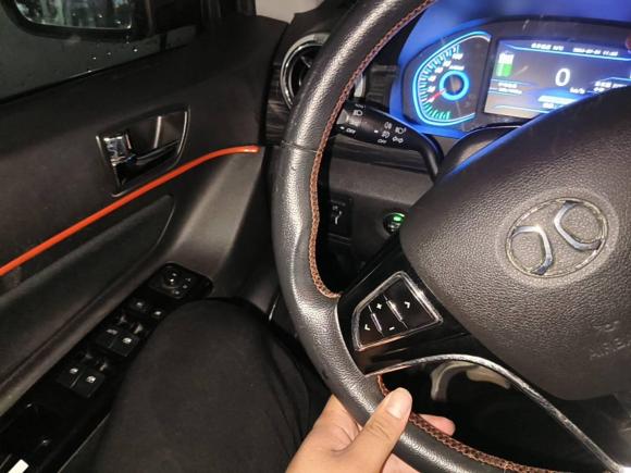 [杭州·浙A] 二手北汽新能源北汽新能源EX2018款 EX360 新潮版