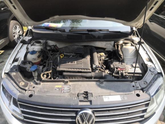 [上海·沪A] 二手大众朗行2017款 230TSI DSG舒适版