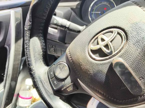 [上海·沪F] 二手丰田卡罗拉2016款 双擎 1.8L E-CVT豪华版