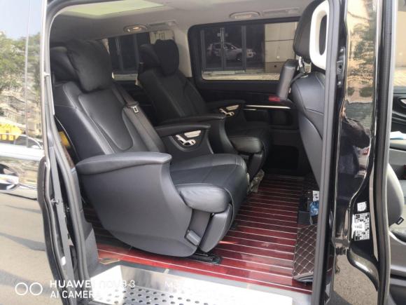 [南京·苏A] 二手奔驰奔驰V级2018款 V 260 L 尊贵加长版 国V