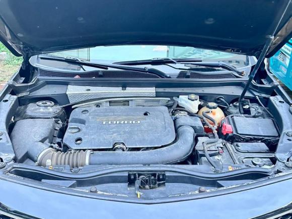 [南京·苏A] 二手凯迪拉克凯迪拉克XT42018款 28T 两驱豪华运动型