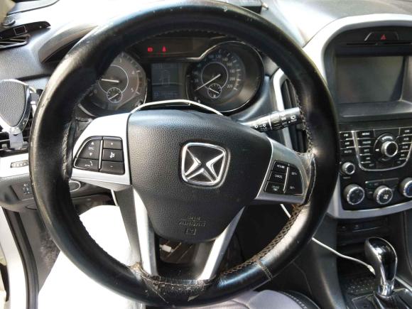 [深圳·粤M] 二手江铃驭胜S3502013款 2.4T 自动四驱柴油豪华版5座