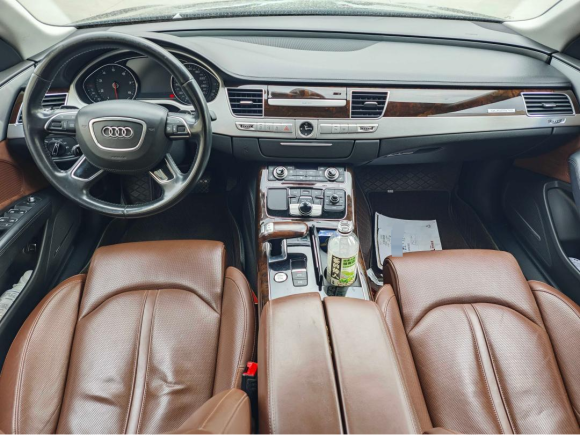 [西安·陕A] 二手奥迪奥迪A82013款 A8L 45 TFSI quattro豪华型