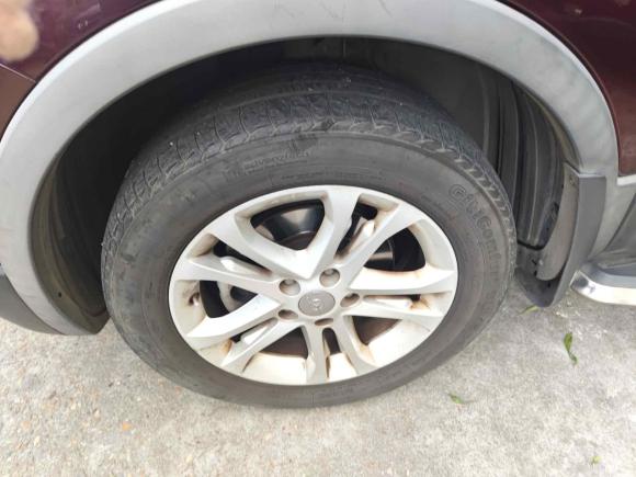 [南昌·赣M] 二手海马海马S52015款 1.5T CVT旗舰型