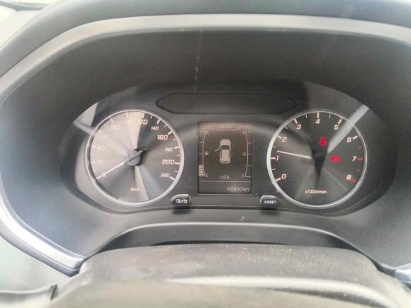 [西安·陕A] 二手奇瑞瑞虎82018款 1.5TCI 手动特供版 5座