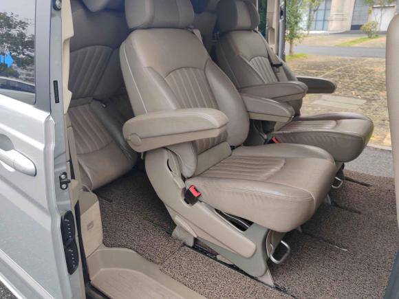 [嘉兴·浙A] 二手奔驰唯雅诺2013款 3.0L 舒适版