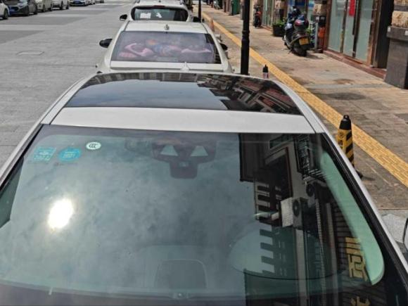 [佛山·浙C] 二手捷豹捷豹XE2015款 2.0T 200PS R-Sport