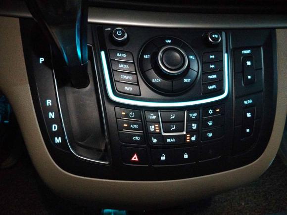 [上海·沪A] 二手别克别克GL82014款 3.0L XT豪华商务旗舰版