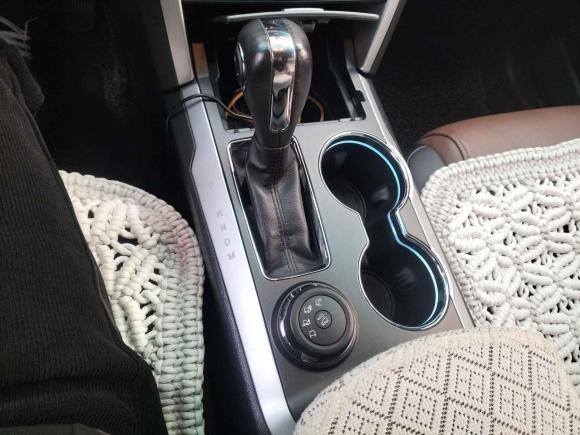 [青岛·吉A] 二手福特探险者2013款 3.5L 尊享型