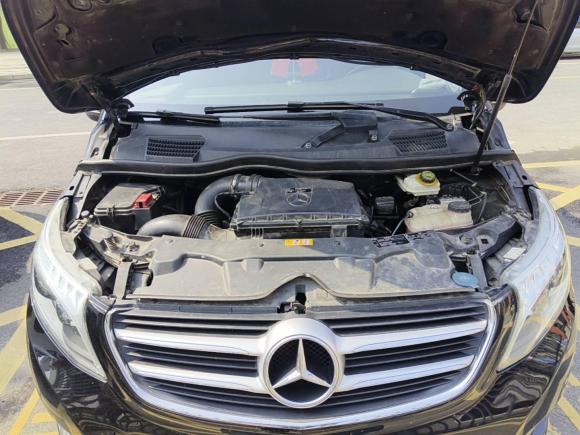 [武汉·鄂W] 二手奔驰奔驰V级2017款 V 260 领航版