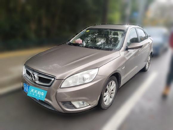 北京汽车绅宝D502014款 1.5L 手动舒适版「上海二手车」「天天拍车」