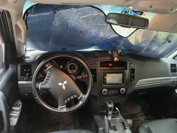 [广州·粤A] 二手三菱帕杰罗2011款 3.0L 精英版