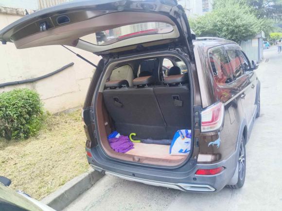 [上海·沪A] 二手东风风行风行SX62016款 1.6L 手动尊享型