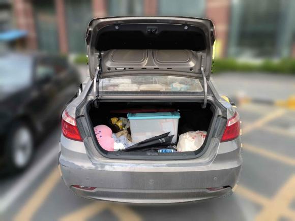 [佛山·粤X] 二手长安逸动2015款 1.6L 手动豪华型 国V