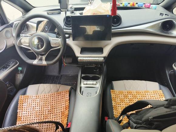 [成都·川A] 二手比亚迪海豚2021款 405km 时尚版