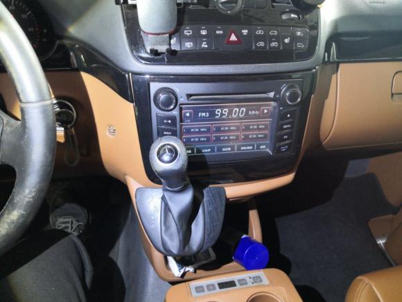 [上海·沪G] 二手奔驰威霆2013款 3.0L 精英版