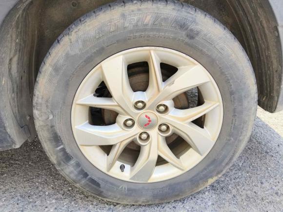 [南昌·赣A] 二手五菱汽车五菱宏光S32018款 1.5L 手动标准型 国V