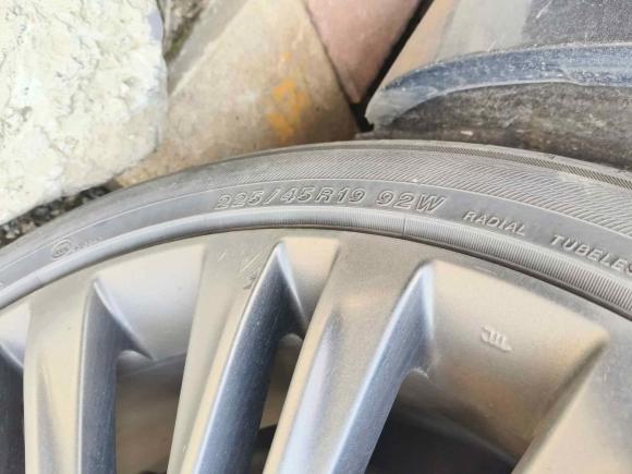 [苏州·苏U] 二手红旗红旗H52019款 30TD 智联灵动版