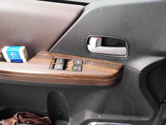 [成都·川A] 二手东风风行菱智PLUS2021款 2.0L 手动舒适型CNG 7座