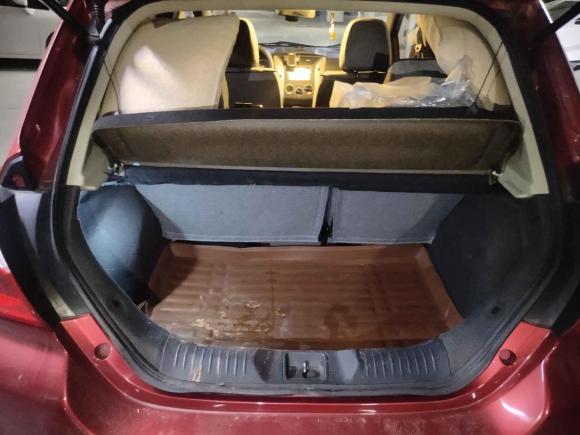 [广州·粤R] 二手启辰启辰R502013款 1.6L 手动时尚版