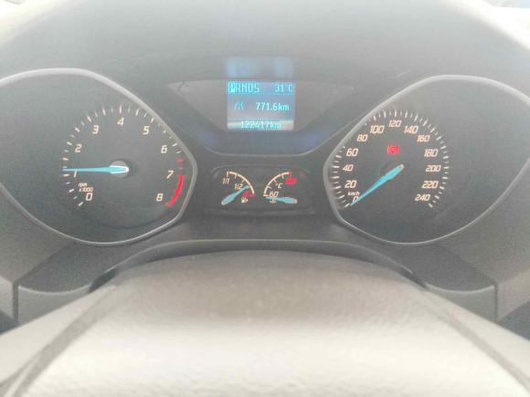 [南昌·赣M] 二手福特福克斯2012款 三厢 1.6L 自动舒适型