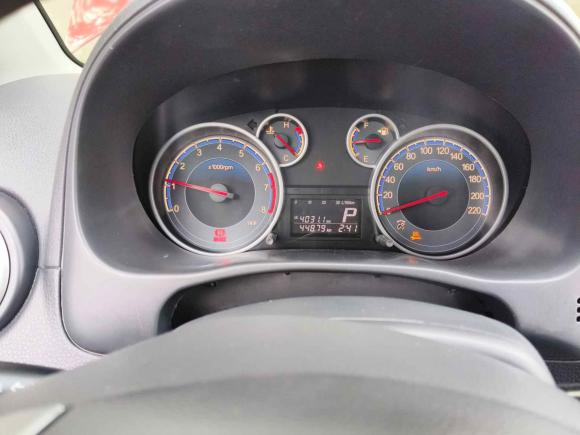 [南京·苏A] 二手铃木天语 SX42011款 两厢 1.6L 自动灵动型