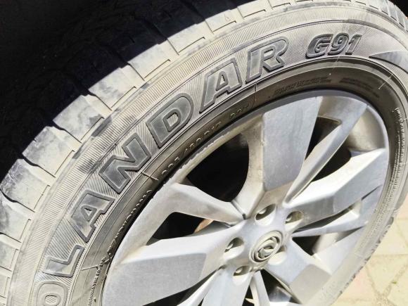 [青岛·鲁B] 二手东风风度东风风度MX62015款 2.0L CVT两驱全能版