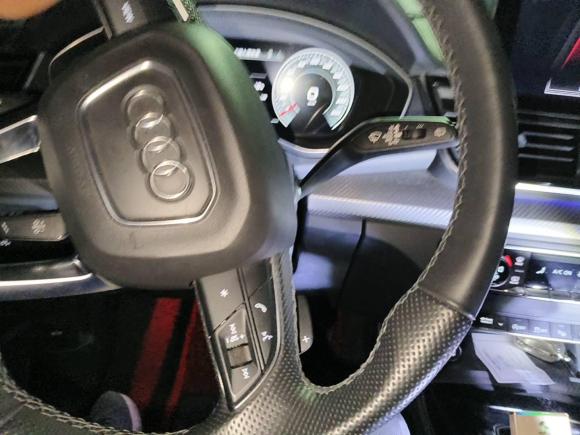 [上海·沪A] 二手奥迪奥迪Q5L Sportback2021款 40 TFSI 上市特别版