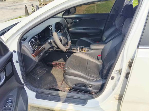 [南昌·赣A] 二手起亚起亚K42014款 1.8L 自动DLX