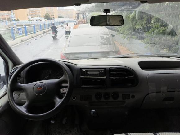 [济南·鲁A] 二手福特经典全顺2015款 2.8T柴油多功能车短轴6座中顶JX493ZLQ4