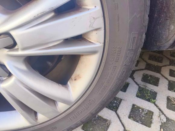 [南京·苏A] 二手奥迪奥迪Q72011款 3.0 TFSI 舒适型(200kW)