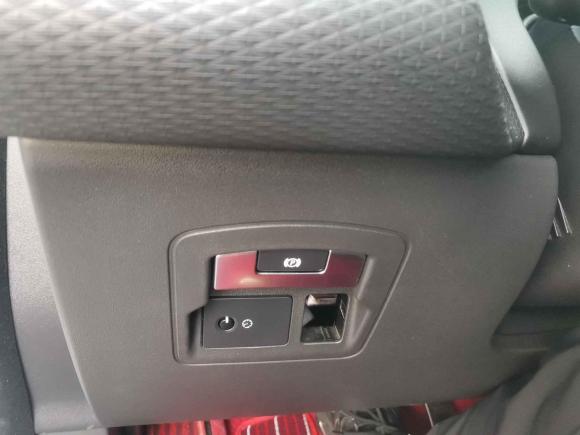 [深圳·粤B] 二手路虎揽胜星脉2018款 P300 S