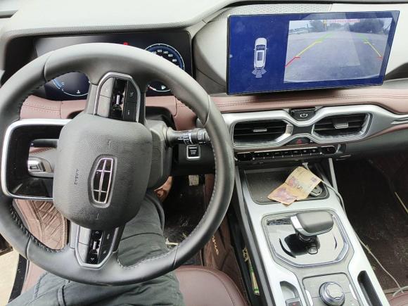 [无锡·苏B] 二手吉利汽车豪越2022款 1.8TD DCT豪华型 7座