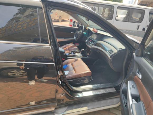 [南京·苏A] 二手本田歌诗图2016款 3.0L AWD尊贵导航版