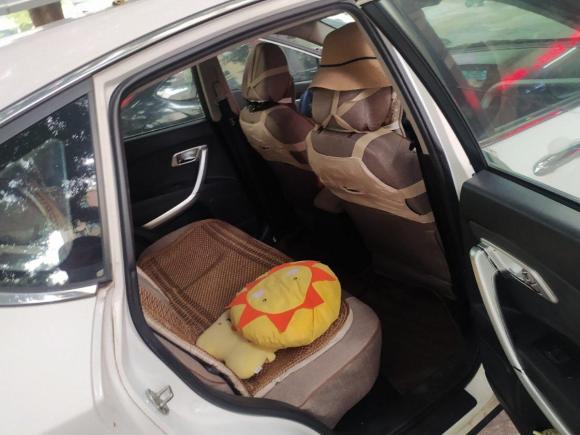 [佛山·粤Y] 二手奔腾奔腾X802013款 2.0L 自动舒适型