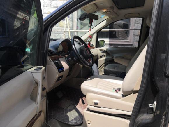 [无锡·苏B] 二手奔驰唯雅诺2010款 2.5L 尊贵版