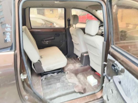 [广州·鄂J] 二手五菱汽车五菱宏光2015款 1.5L S 基本型国V