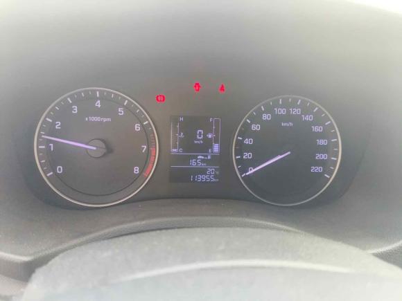 [金华·浙G] 二手现代北京现代ix252015款 1.6L 手动两驱时尚型GS