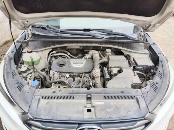 [台州·浙J] 二手现代途胜2015款 1.6T 双离合两驱智能型