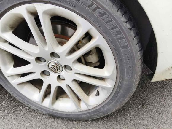 [广州·粤A] 二手别克君威2010款 2.0T 豪华运动版