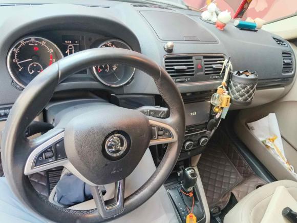 [上海·沪E] 二手斯柯达Yeti2016款 1.4TSI DSG创行版