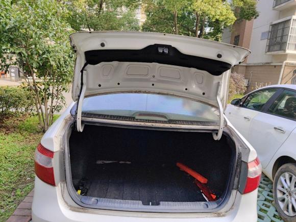 [湖州·浙E] 二手起亚起亚K22011款 三厢 1.4L MT TOP