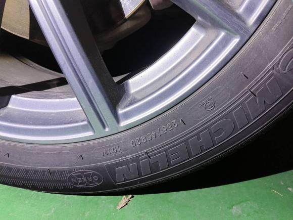 [上海·沪B] 二手奥迪奥迪Q5L2021款 45 TFSI 臻选动感型