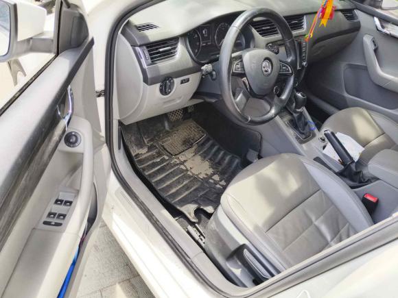 [西安·陕A] 二手斯柯达明锐2015款 1.6L 自动逸俊版